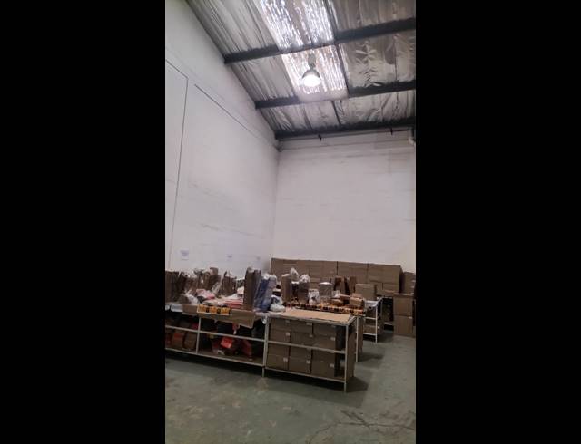 205M² MINI FACTORY TO LET IN SPRINGFIELD PARK